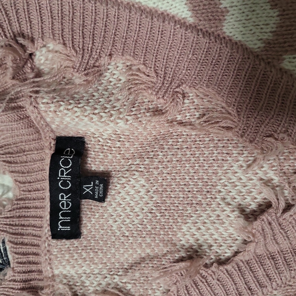 Sweater - Picture 2 of 3
